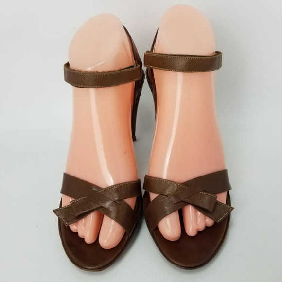 BCBGMAXAZRIA Womens Ankle Strap Sandals Cone Heels Brown Leather Hook Loop 7.5 B - Picture 4 of 12